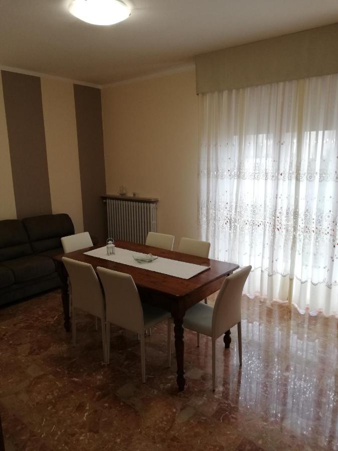 Appartamento di Pimpi Desenzano del Garda Esterno foto
