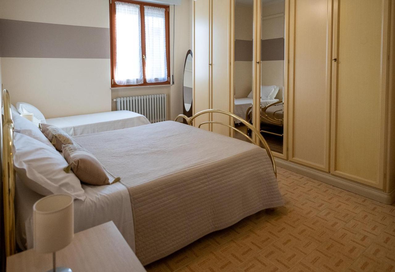 Appartamento di Pimpi Desenzano del Garda Esterno foto