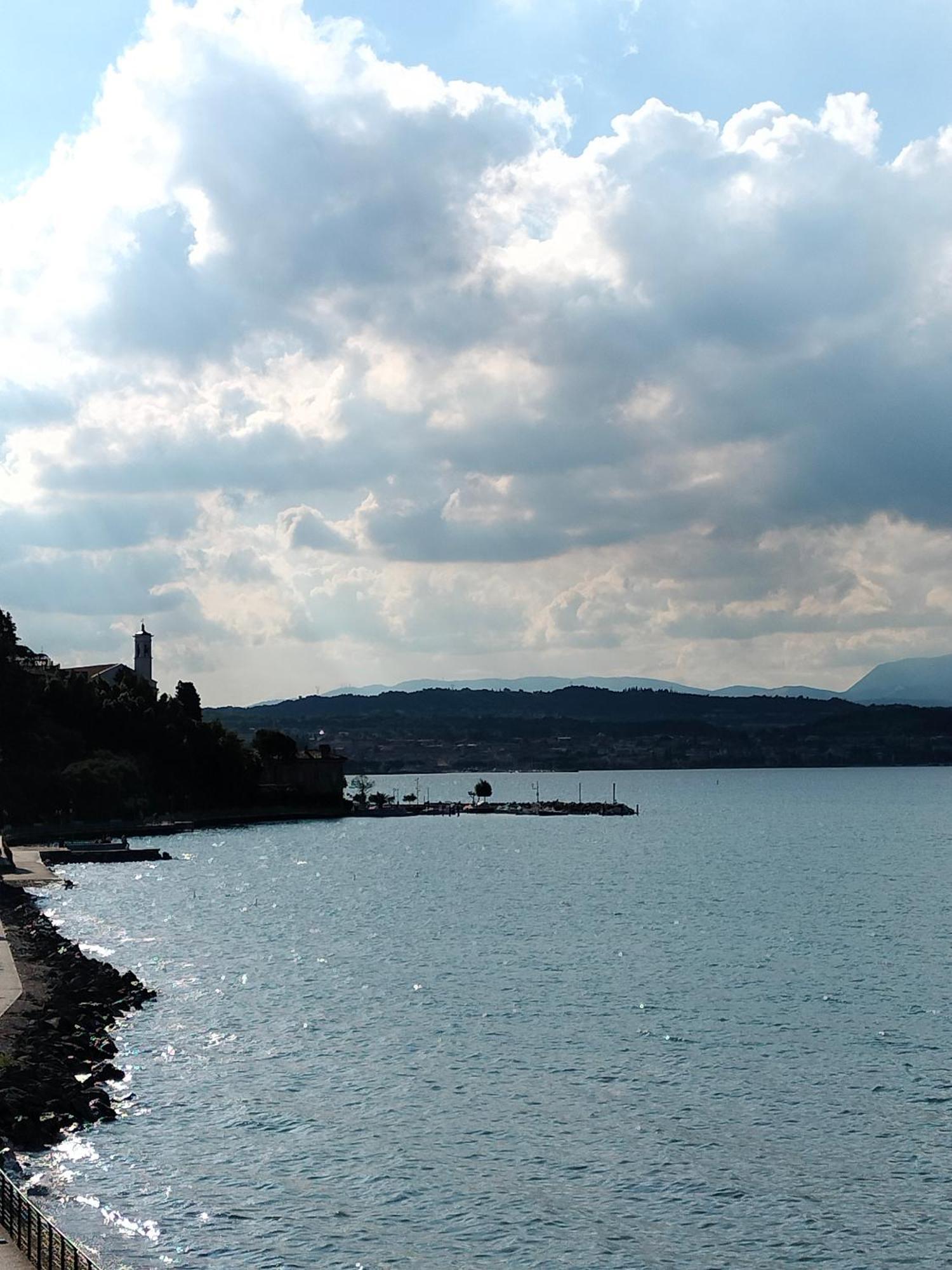 Appartamento di Pimpi Desenzano del Garda Esterno foto